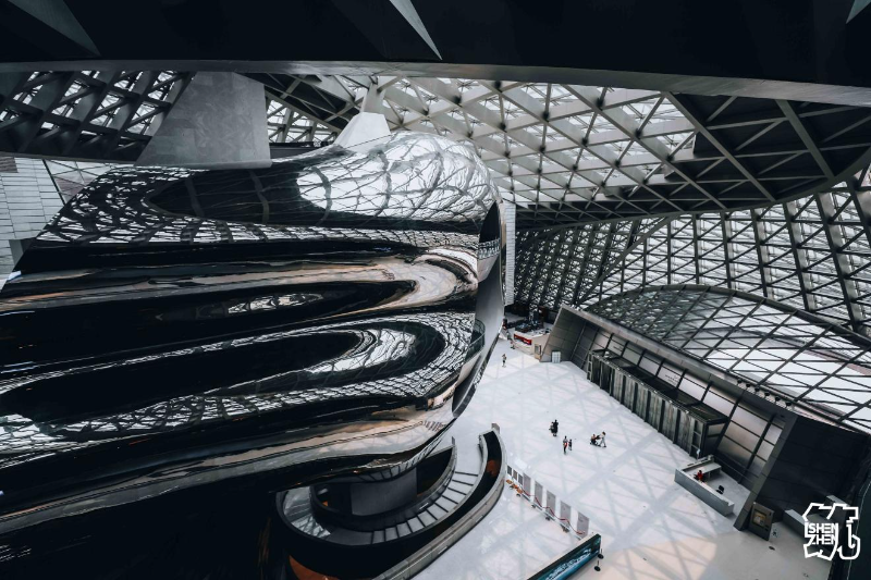 深圳市当代艺术与城市规划馆2.jpg